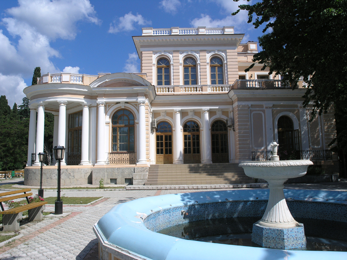 Курортная недвижимость Крыма: и хочется, и колется